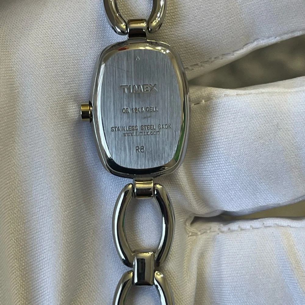 TIMEX INDIGLO Womens Goldtone & Silvertone CR 1216 CELL Quartz Very Rare - Picture 8 of 8